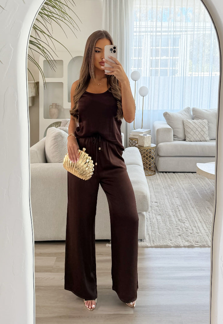 Thea Set Chocolate